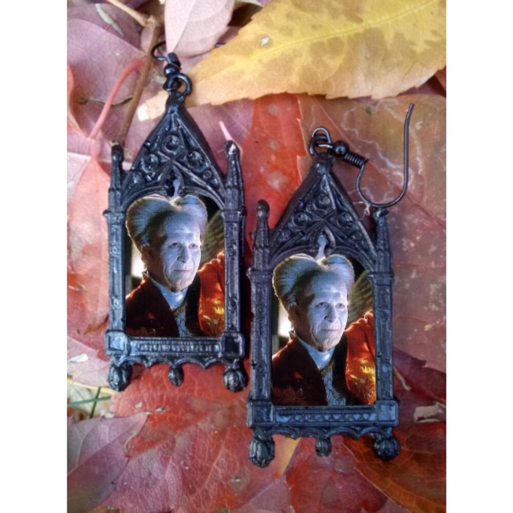 Bram Stokers Dracula Earrings Vampire Horror Gary Oldman